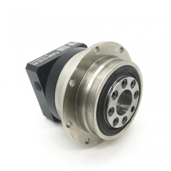 Caja Reductora Planetaria con Engranaje Helicoidal para Motor Paso a Paso Nema 23 o Servo de 60 mm