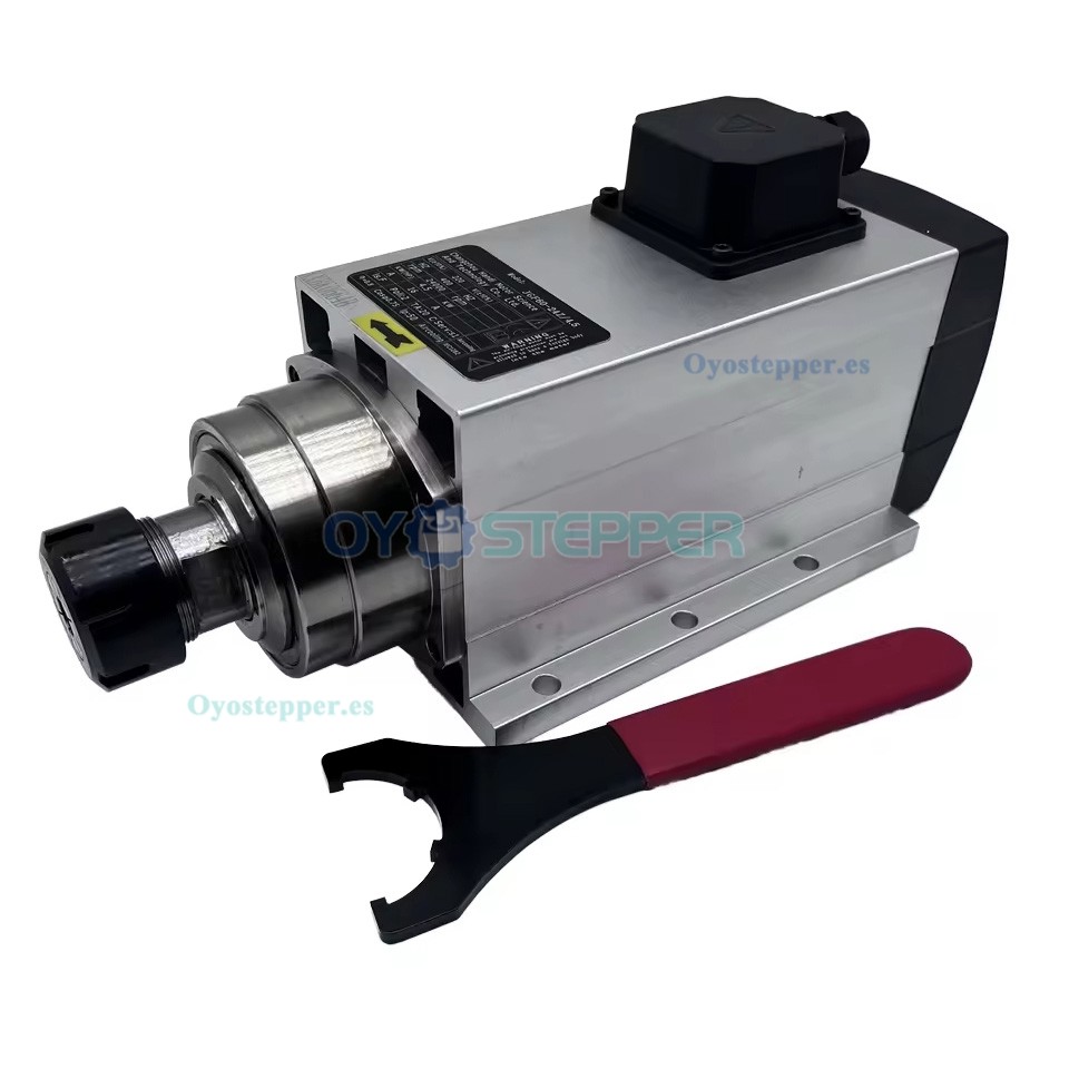Motor de husillo CNC cuadrado de 4,5kW ER32 18000/24000rpm 220V/380V refrigerado por aire